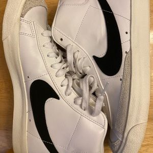 Nike Blazer Mid ‘77 Vintage Shoes